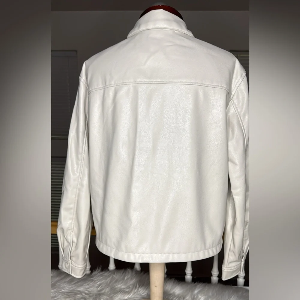H&M Cream Faux Leather Jacket Size Small EUC - Picture 3 of 6